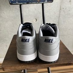 ★早い者勝ち‼︎NIKE ナイキ　ダンクlow新品未使用　27.0 US9 グレー×ネイビーの画像