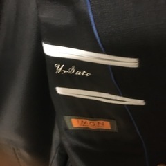 ほぼ未使用　スーツ　上下セット　差し上げます。の画像