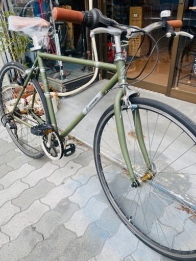 中古のクロスバイク。6速。外車ブランド「シトロエン」購入後のメンテが楽なキャリパーブレーキです