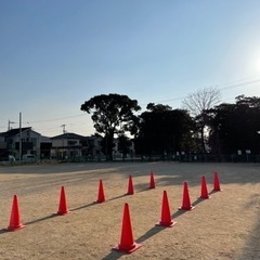 楽しくボール蹴ってみませんか！