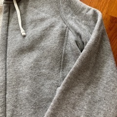 ユニクロモコモコジャンパーの画像