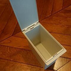 卓上 ゴミ箱の画像