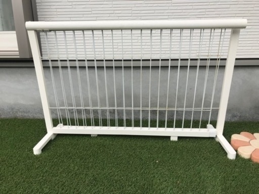 《値下げしました》室外用の柵（調節・伸縮式）