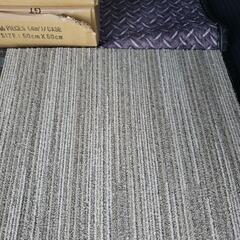 タイルカーペット  東リ　の画像