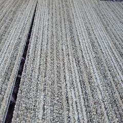 タイルカーペット  東リ　の画像