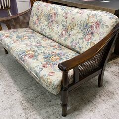 【愛品館 江戸川店】カリモク コロニアル 2人掛けソファ ID:...