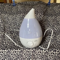 超音波式アロマ加湿器❣️ホワイト❣️値下げしました(^^)