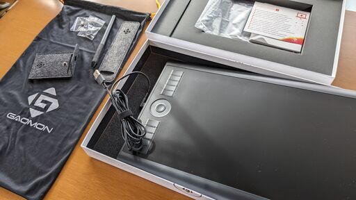 【ペンタブレット・美品】GAOMON M10K PRO