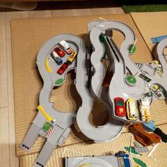 トニカ、プラレール一式の画像