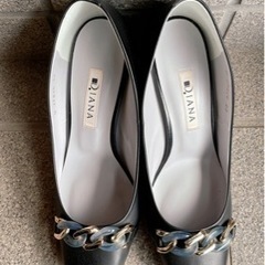 ダイアナパンプス 23cmの画像
