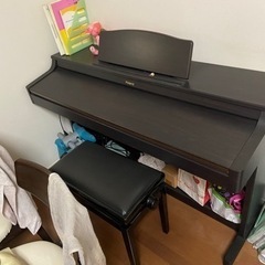 電子ピアノRoland HP103e 売ります(2/23以降配達可能）