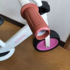 AVIGO　トレーニングバイク　トイザらスの画像