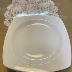 四角いお皿3枚セットの画像