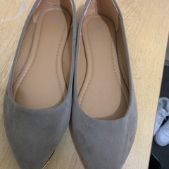 パンプスグレー