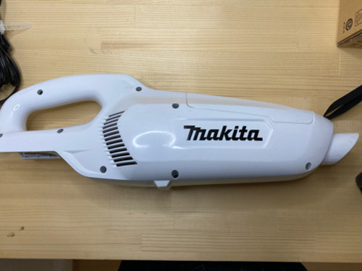 中古 マキタ　TD110DZ & CL107FD コンボキット　10.8V