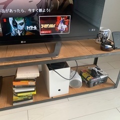木製テレビ台の画像