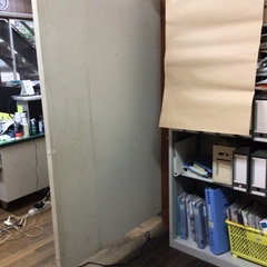 金属製パーティション　L字に組める　２枚組の画像