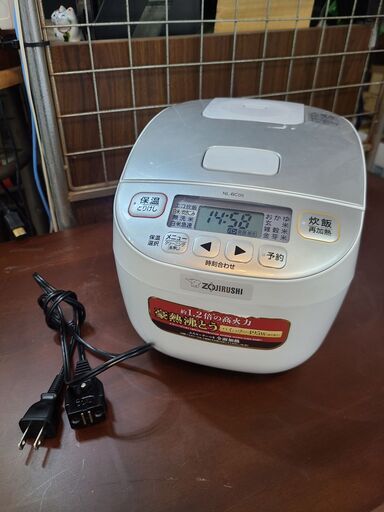 お一人暮らしに最適サイズ♫　象印　マイコン炊飯ジャー　2019年製　３合炊き　NL-BC05型　【リサイクルショップどりーむ天保山店】