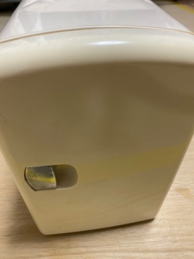 ポータブル電子保冷温庫 CB-400