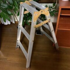 脚立 はしご
