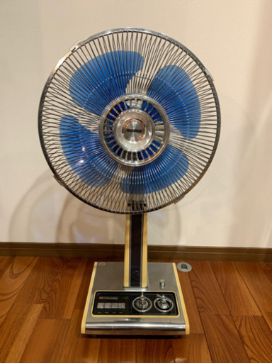 【決まりました】昭和レトロ　扇風機　TOSHIBA
