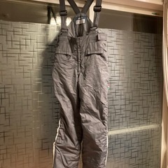 エレッセ　スキーウエアー　150cmの画像