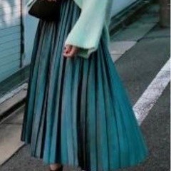 【新品】ベロアロングスカート&トップスセットの画像