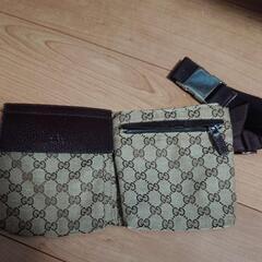 GUCCIのウエストポーチ