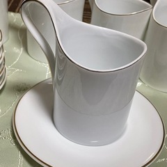 シンプルだけどオシャレなティーカップの画像