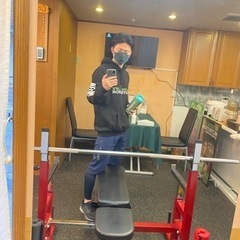 フリーウェイトで理想の体作り💪の画像