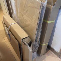 段ボールと緩衝材