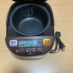 【美品】ZOJIRUSHI NL-BA05-TA  炊飯器　3合炊きの画像