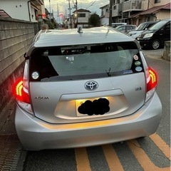 トヨタ アクア 車検 令和4年8月 ハイブリッドの画像