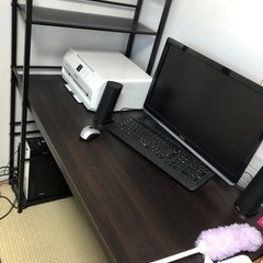 決まりました　パソコンデスク