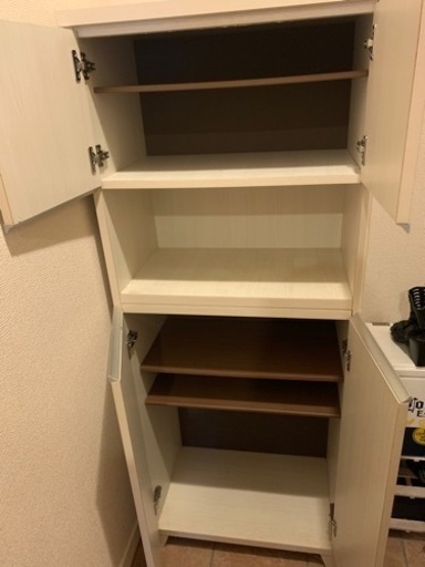 靴箱　白