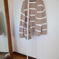 シンプルハンガーラックの画像