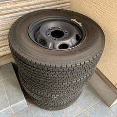 超美品！ヨコハマ スタッドレスタイヤ！195/80R15 107/105L LT iceGURAD iG91☆ホイール付き 4本セット！キャラバン用☆