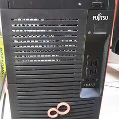 （値下げ）富士通サーバーＰＣ　７世代ＣＰＵ搭載　W570中古