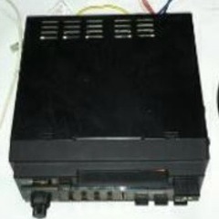 旧車、車用カセットテープステレオの画像