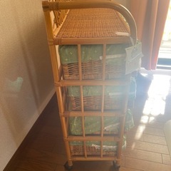 籐のタンス　無料の画像