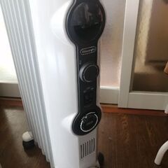 デロンギオイルヒーター HJ0812の画像