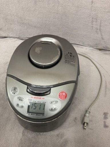【値下げしました】三菱IHジャー炊飯器　3合炊き　NJ-HS06形　7層厚釜　2,500円