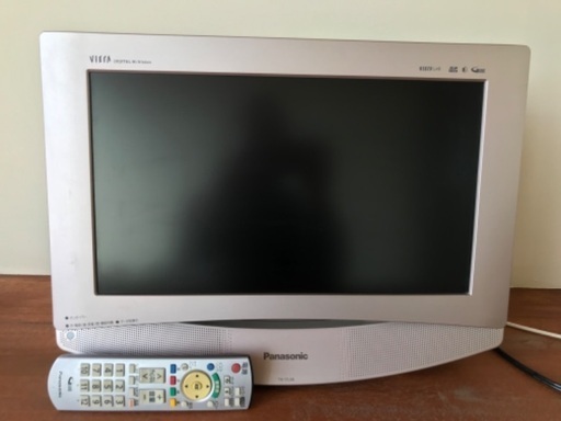 2月13日値下げ！Panasonic 17型 液晶テレビ VIERA 2008年モデル B-CASカードとリモコン付