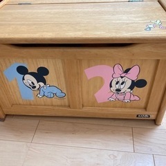 値下げしました　ディズニー木製　ケース