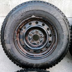 ☆ 希少！トヨタ純正 ハイエース100系　スチールホイール スタッドレスタイヤ 195/80R15 114.3 5Ｈ ☆の画像