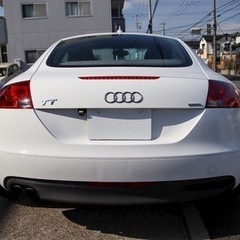 アウディ　TTクーペ2.0TFSI クワトロ　19AW RSグリル　バックカメラの画像