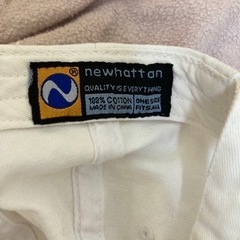 可愛い犬の白帽子の画像