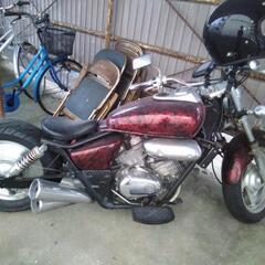 ホンダ　マグナ２５０の画像