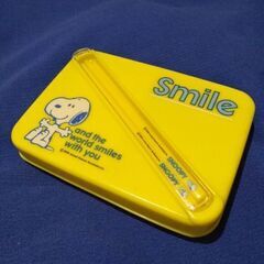 SNOOPYのお弁当箱(使用品)