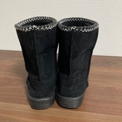 【美品】子供用ムートンブーツ 22cmの画像